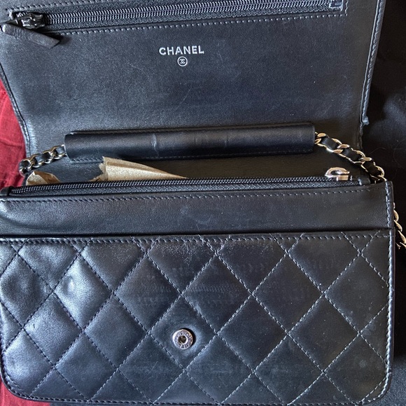 /traded/💯 Chanel CC Cambon WOC - Picture 13 of 16